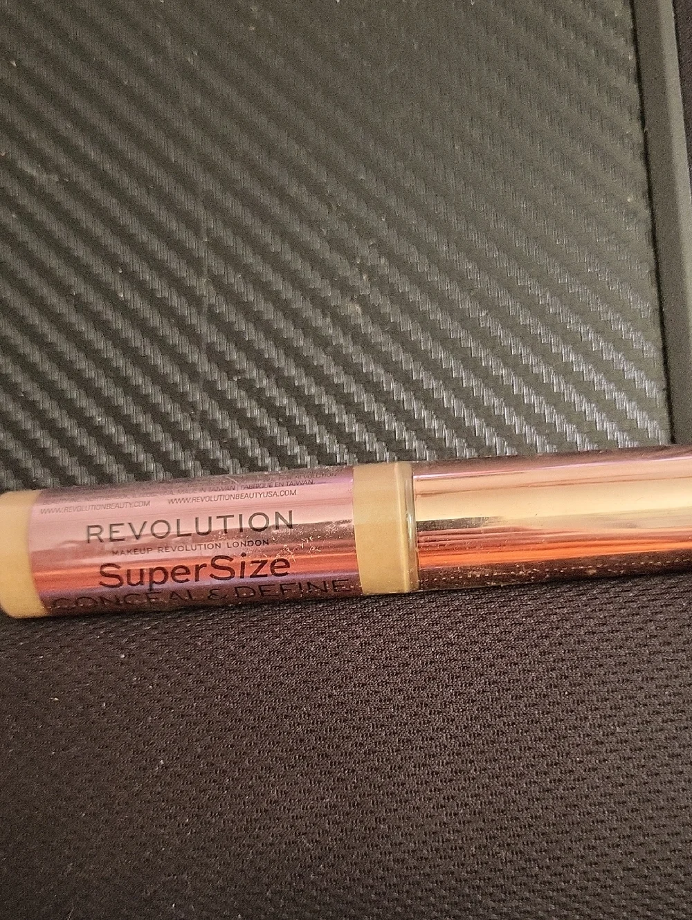 Revolution SuperSize Conceal & Define Concealer - C8
